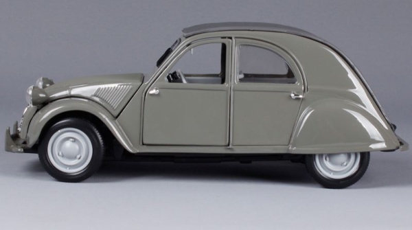 Maisto Citroen 2 CV 1952 Metalmodel (4594)